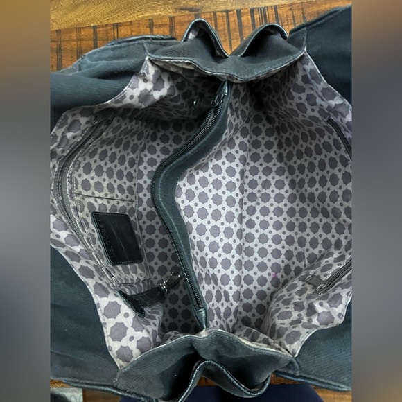 Brighton Black Floral Embroidered Canvas Shoulder Bag - Style U100986 - Picture 6 of 10